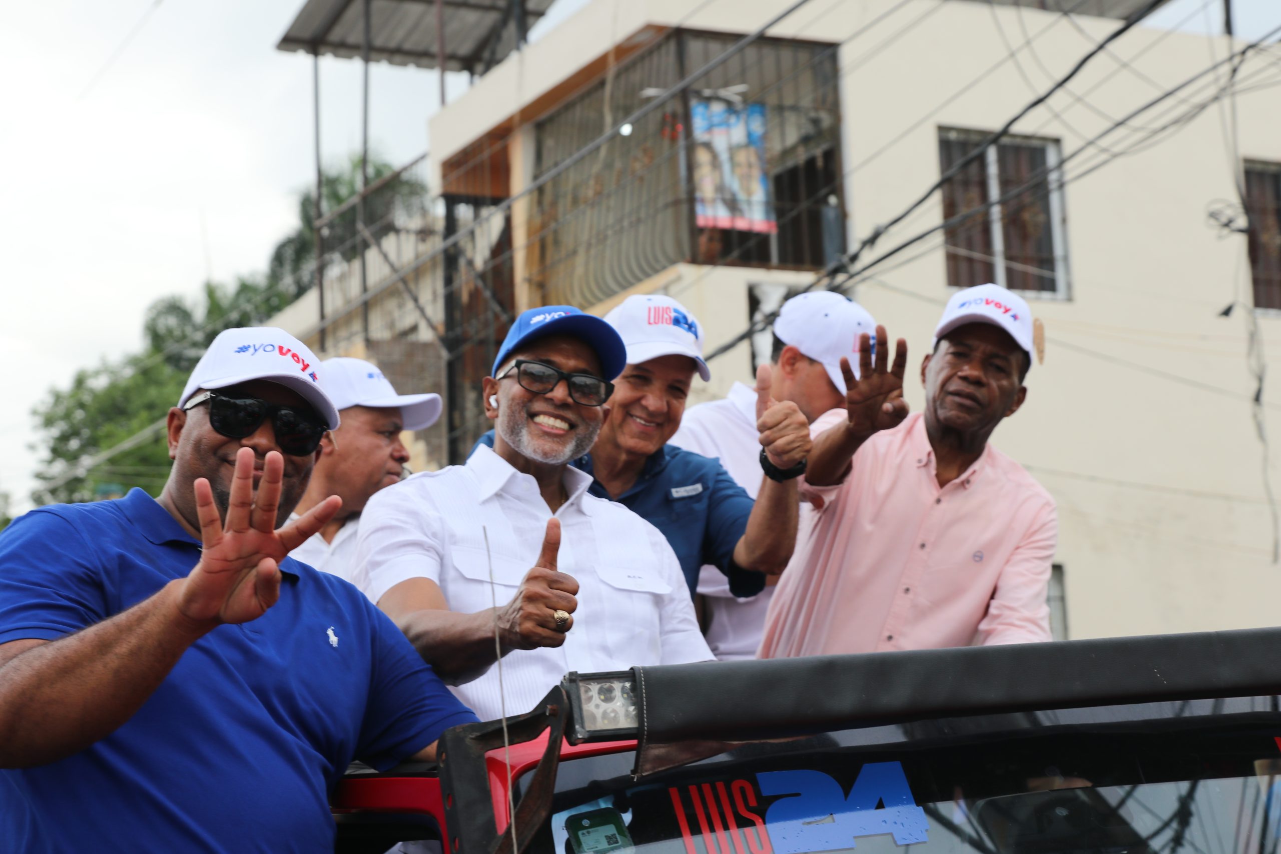 Ángel de la Cruz Asegura que el Triunfo de Abinader será contundente