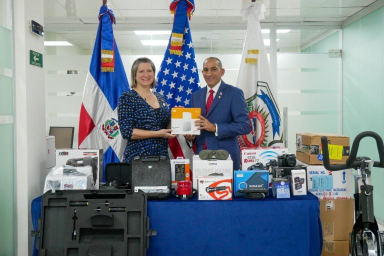 Estados Unidos fortalece apoyo a República Dominicana en la lucha contra el narcotráfico