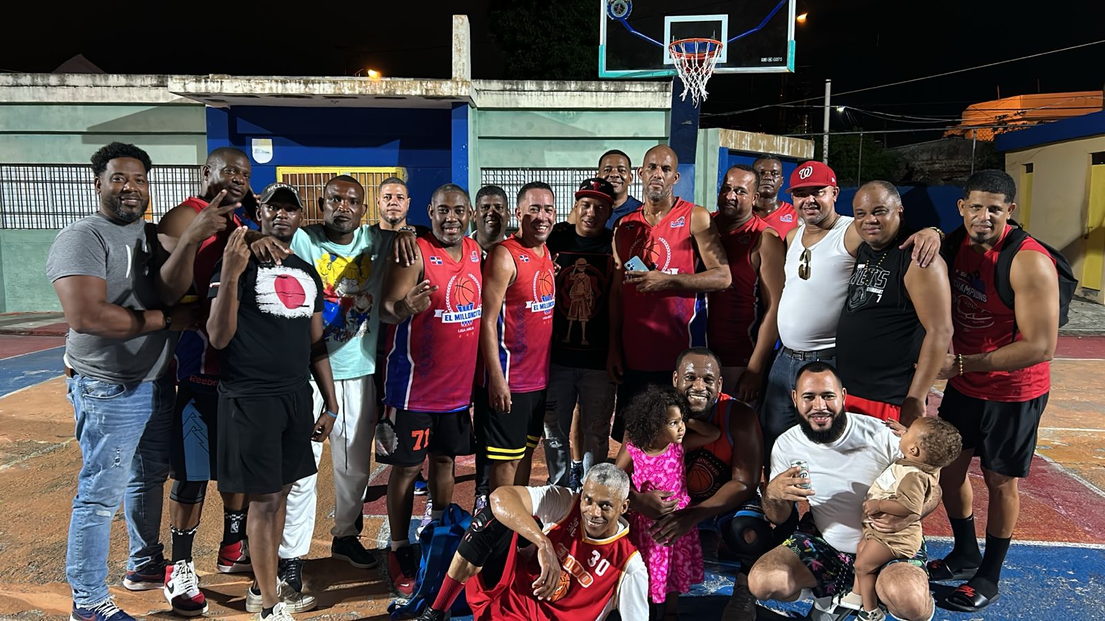 El Milloncito derrota ampliamente al Simón Bolívar en partido celebrado en el Club Los Dinámicos