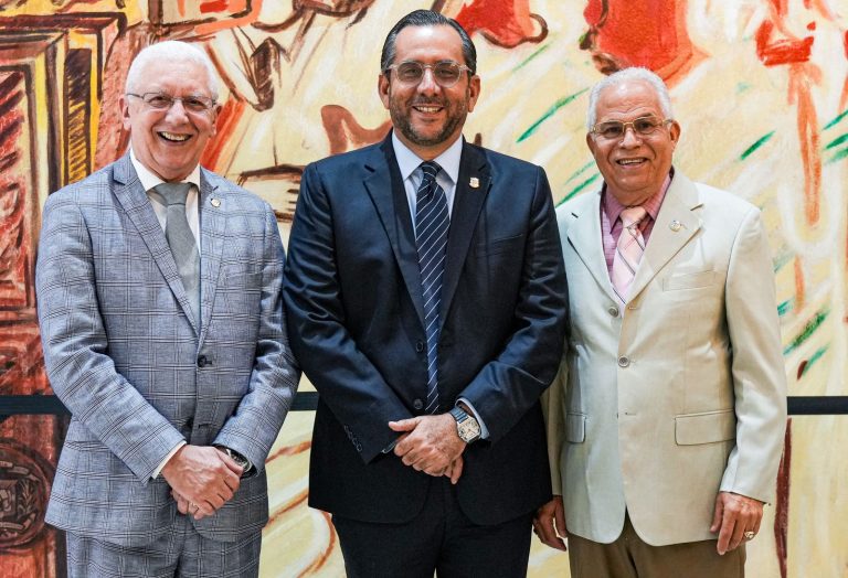 Diputados dominicanos viajan a México para observar elecciones