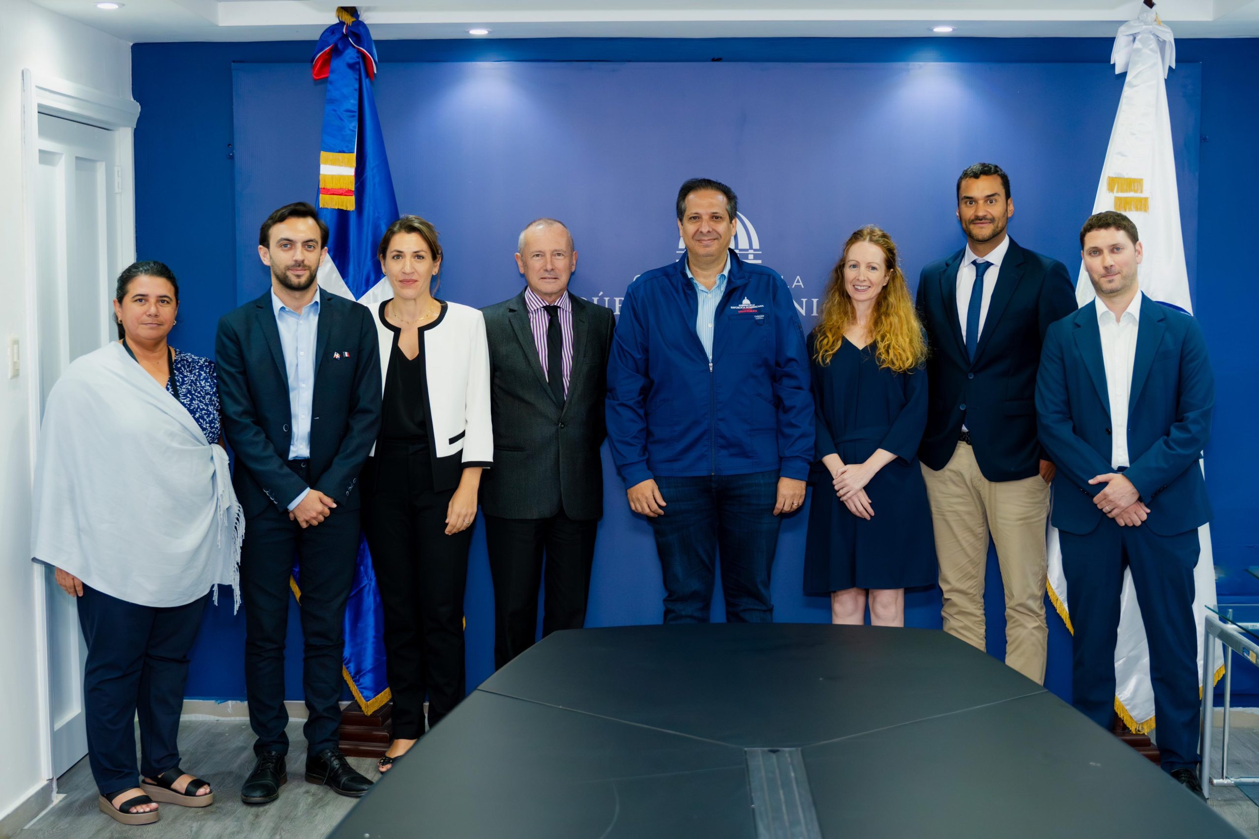 Delegación de la Agencia Francesa para el Desarrollo se reúne con el Ministerio de Salud Pública