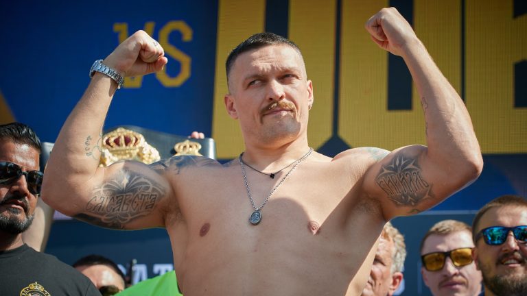 Usyk se convierte en Campeón Lineal de la Era Moderna al derrotar a Fury