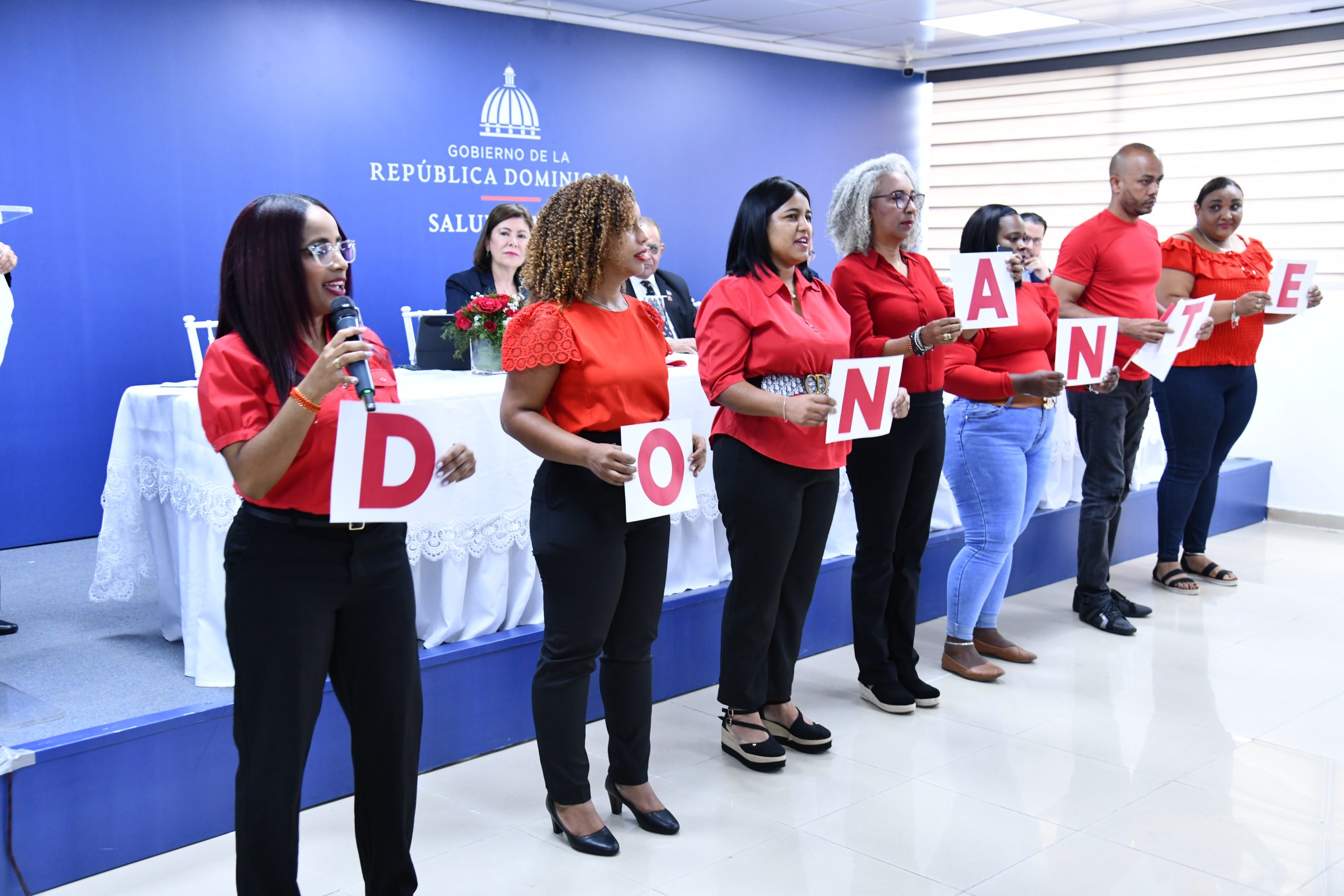 Ministro de Salud, Víctor Atallah, llama a fortalecer la donación voluntaria de sangre en la República Dominicana