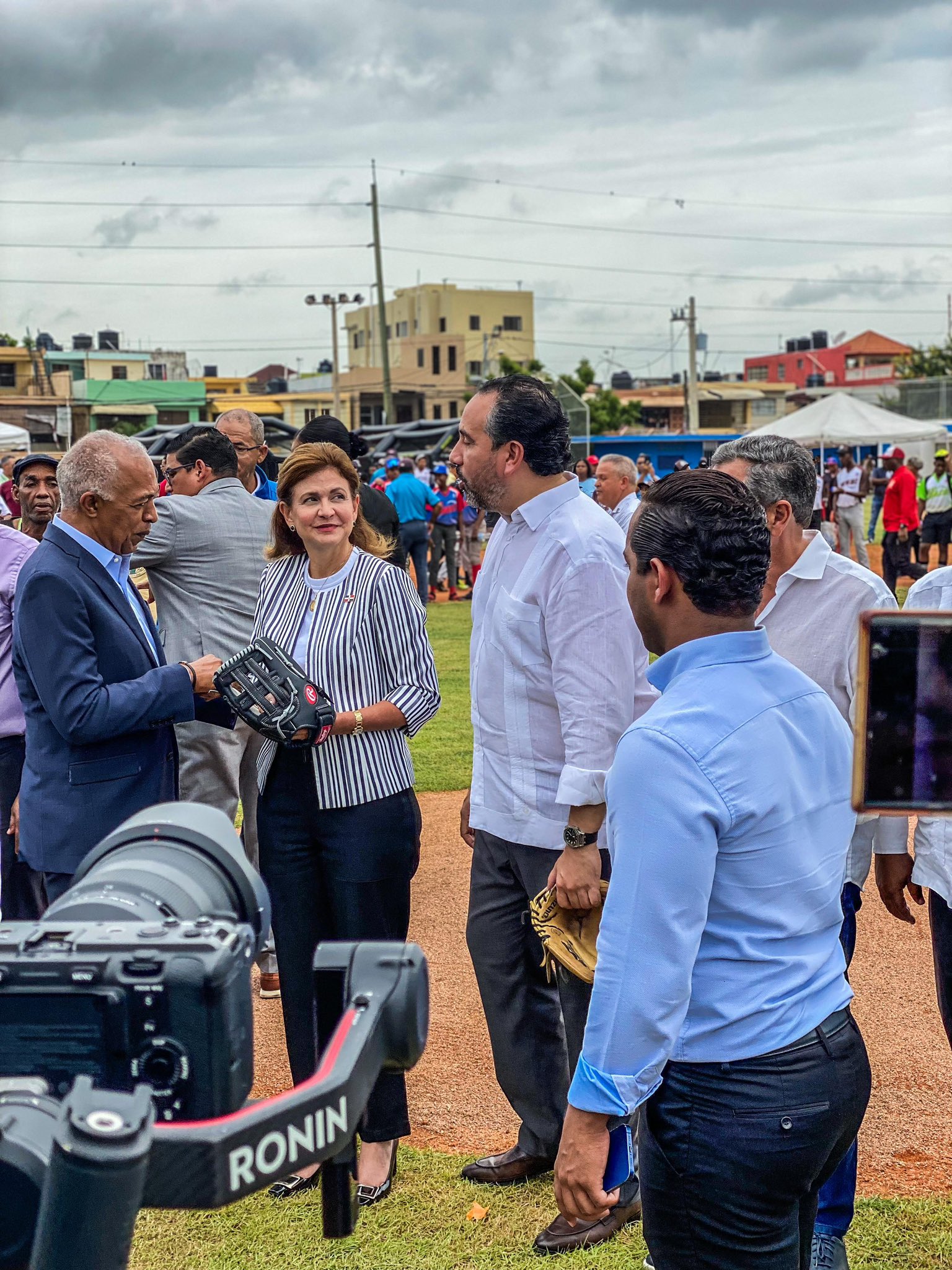 El Gobierno entrega completamente remodelado el play La Zafra en Los Mina, Santo Domingo Este