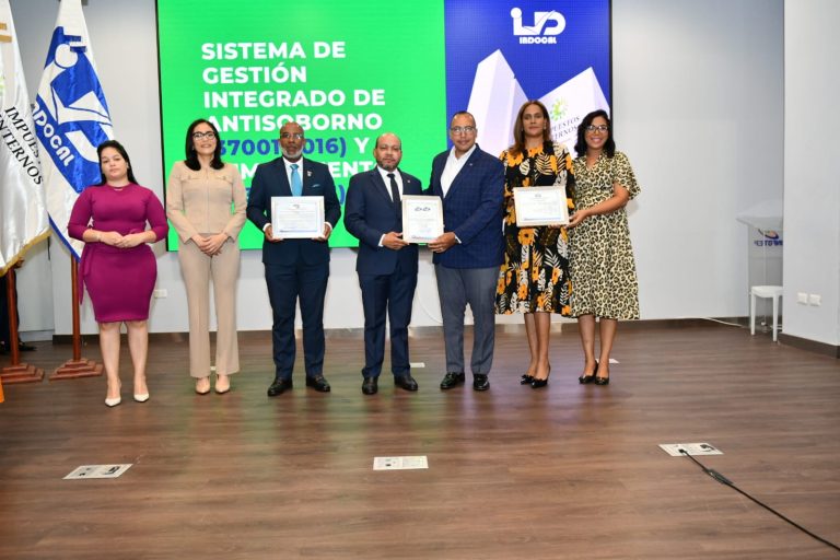 DGII reconocida con certificaciones Antisoborno y Cumplimiento