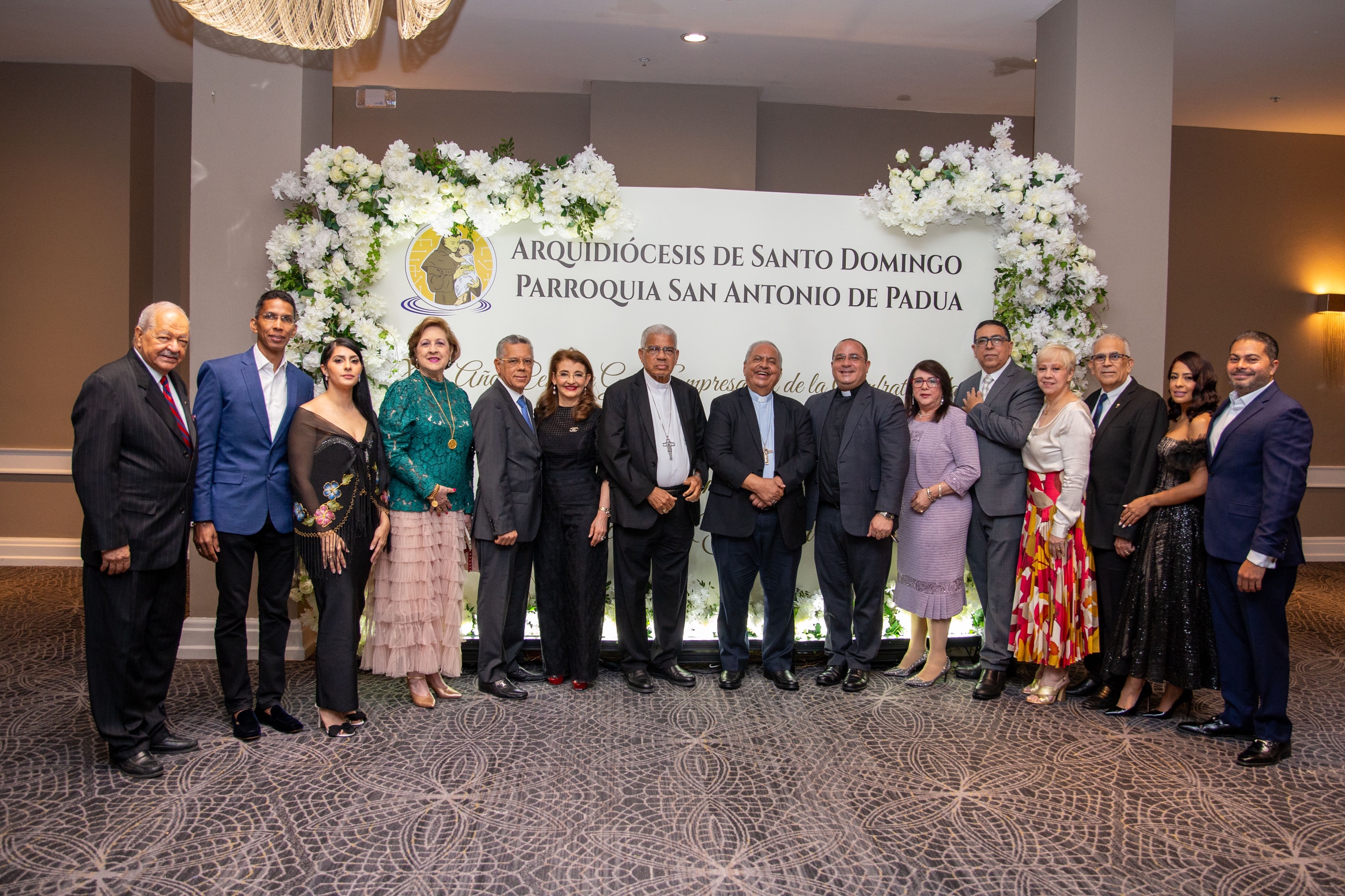 Cena de Gala de la Confraternidad de San Antonio de Padua: Un Llamado a Fortalecer Valores y Unidad Familiar