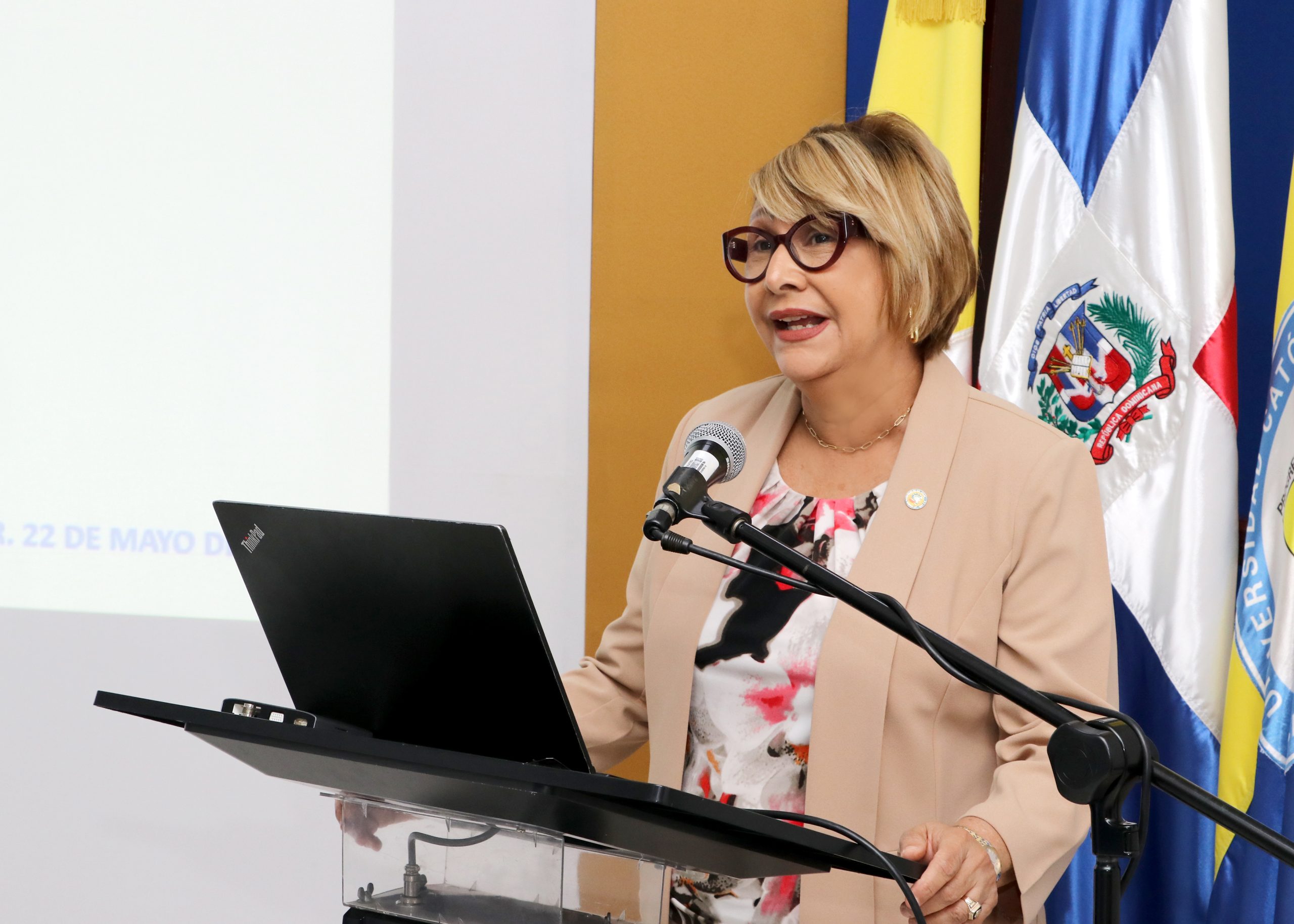 https://enfoca2noticias.com/delegacion-de-utesur-destaca-en-el-primer-foro-de-universidades-usuarias-de-universitas-xxi/