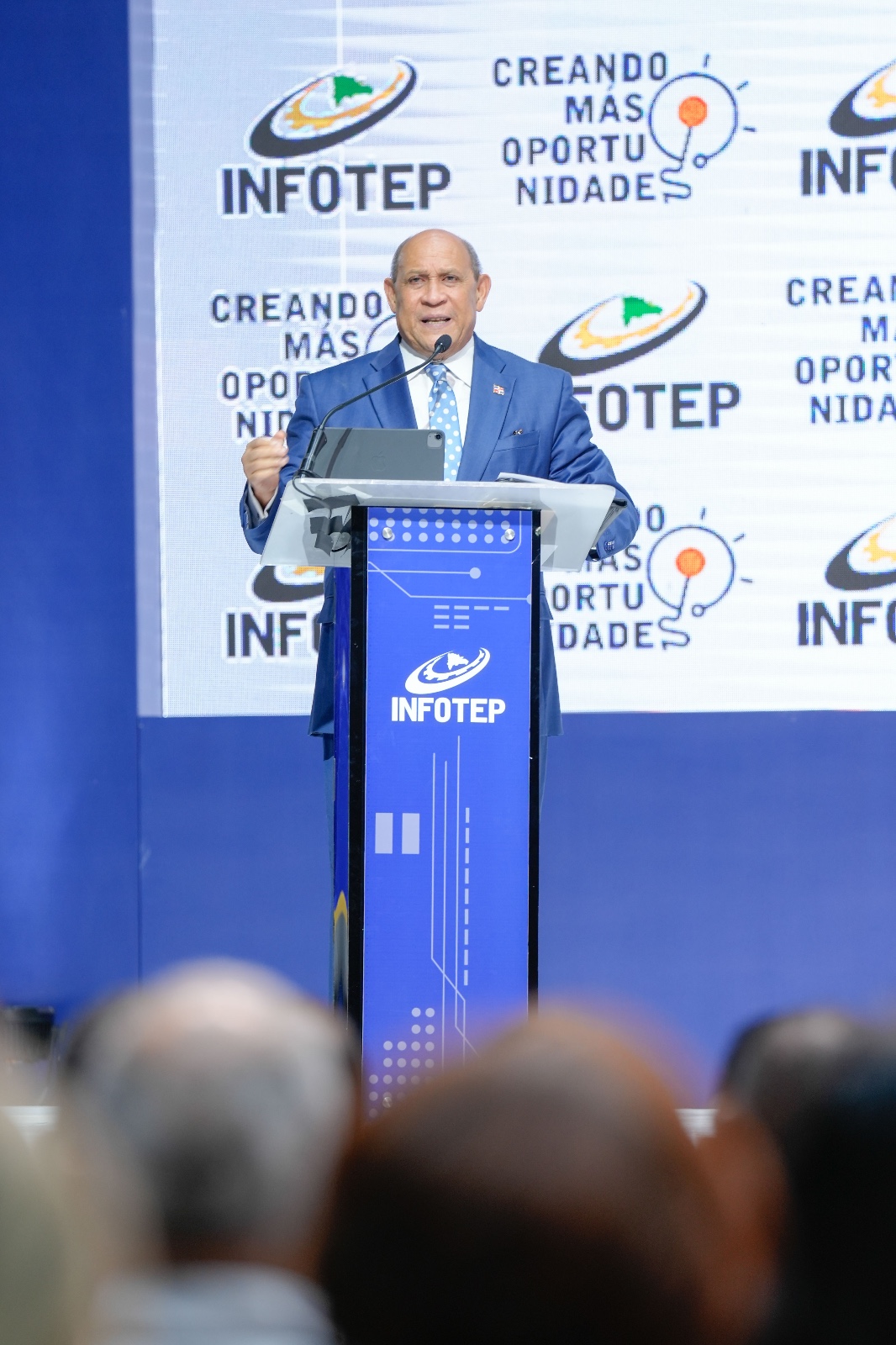 INFOTEP celebra graduación de 1,960 nuevos técnicos capacitados