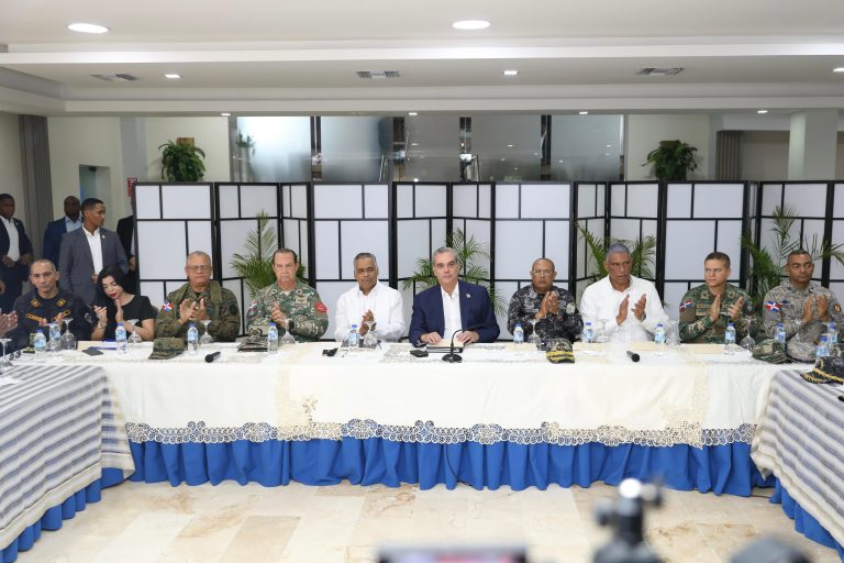 Encuentro Presidencial Evalúa Avances en Seguridad Ciudadana