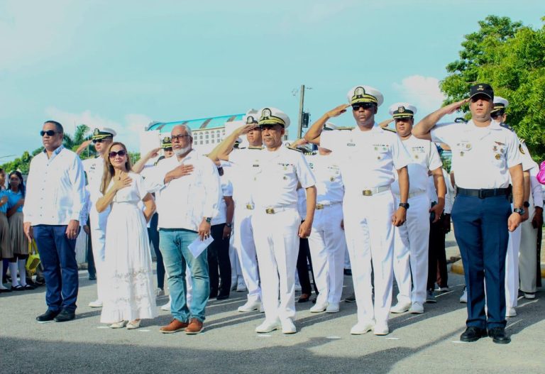 Armada Dominicana Homenajea al Almirante Gerardo Jansen en La Altagracia