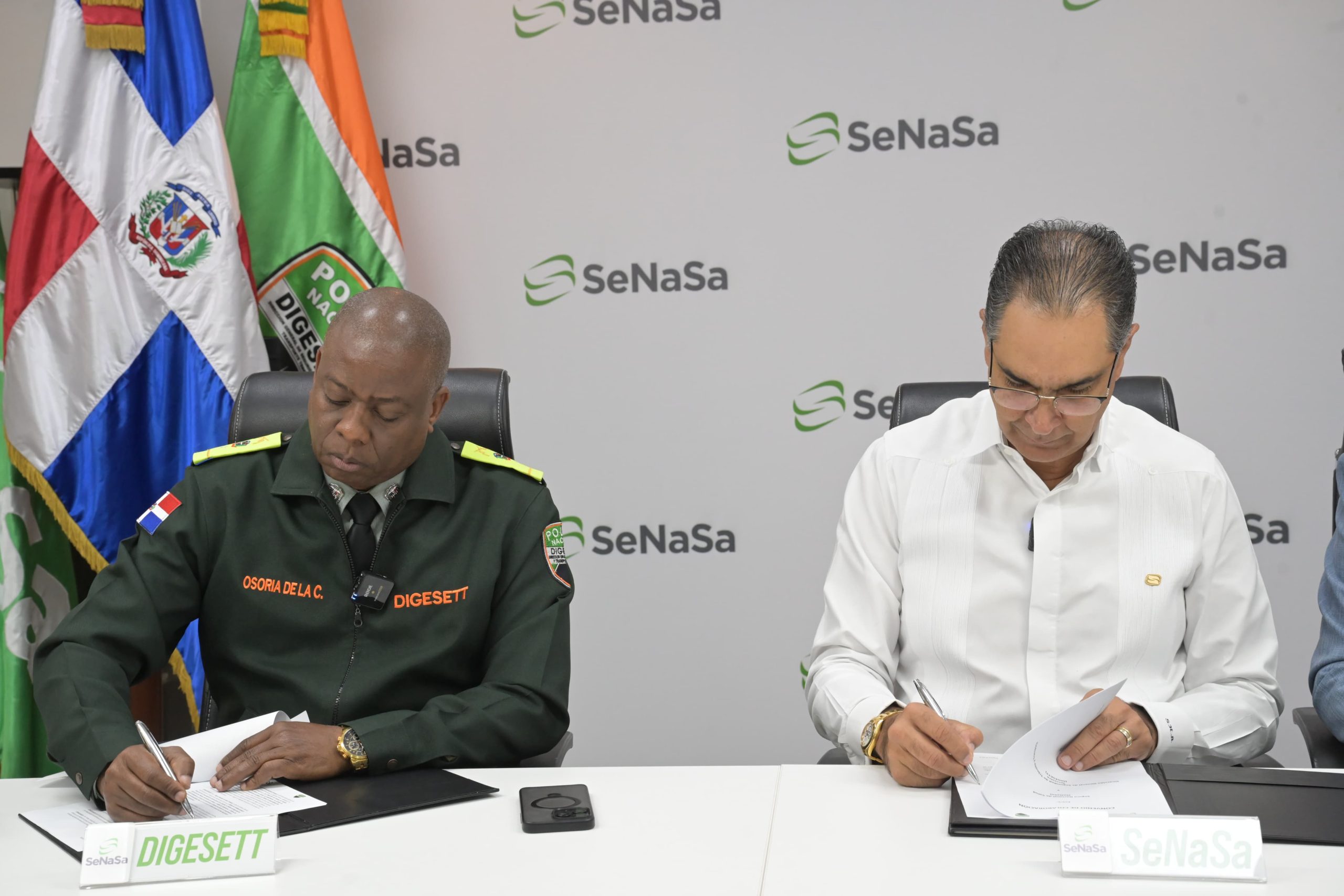 DIGESETT y SeNaSa se unen para prevenir accidentes de tránsito