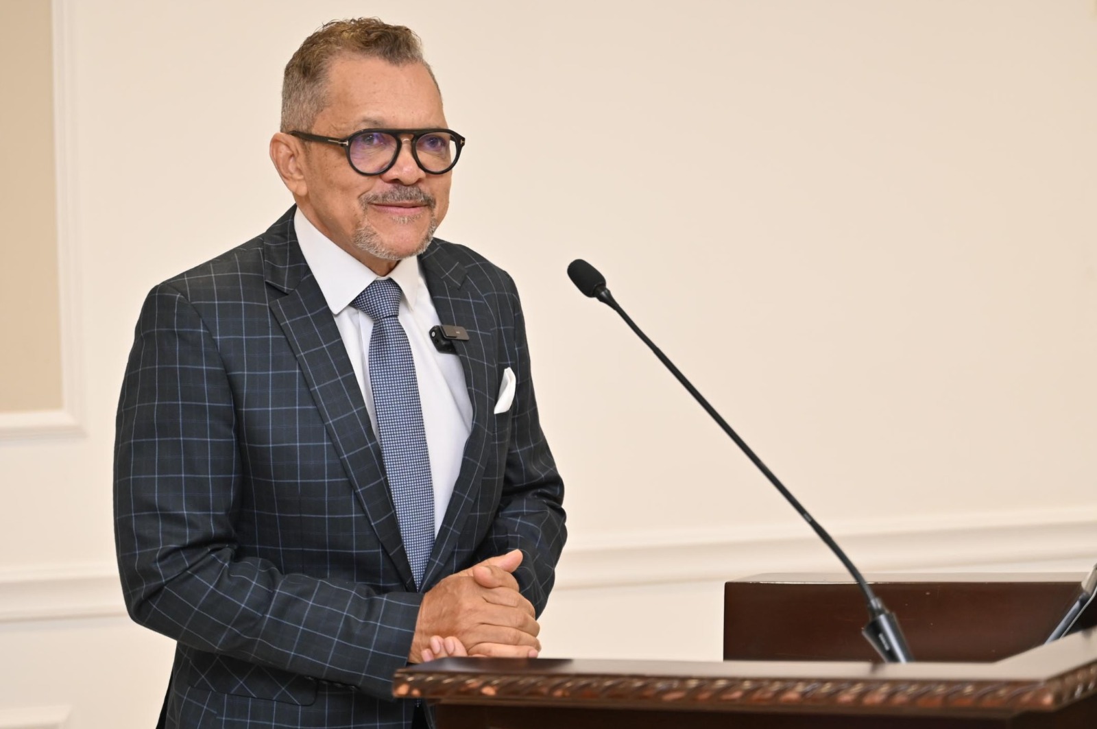 El Senado de la República honra los 45 años de Los Hermanos Rosario