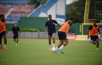 República Dominicana aplasta a Islas Vírgenes Británicas con dobletes de Mata y Romero