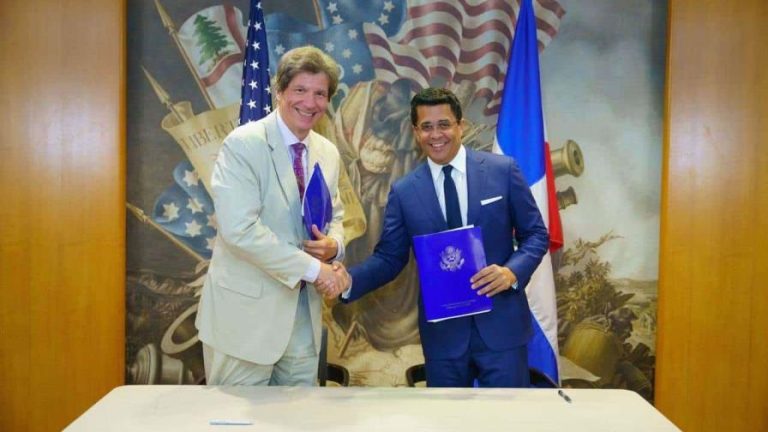 Histórico Acuerdo de "Cielos Abiertos" entre EE.UU. y República Dominicana Despierta Expectativas y Reservas