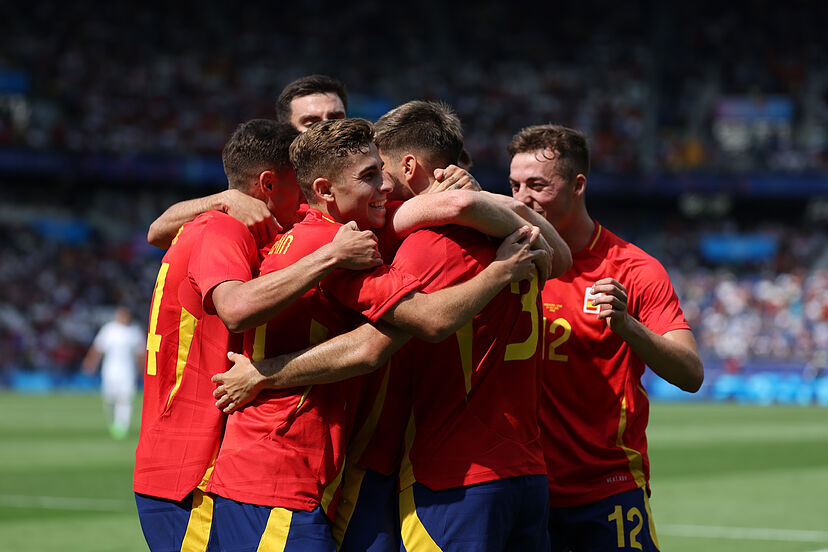 La selección española olímpica asegura su pase a cuartos de final en París 2024 tras vencer a República Dominicana