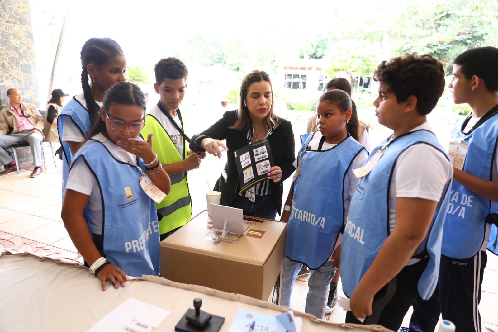 JCE Realiza Segunda Edición de Elecciones Infantiles en Campamento de Verano
