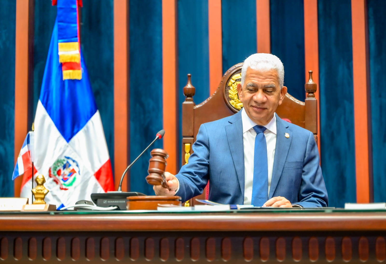 Senado Recibirá Proyecto de Reforma Constitucional este Lunes