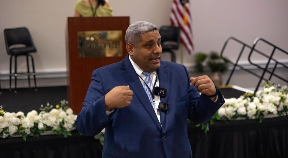 Expo Vega 2024 presenta stand de gestión migratoria y conferencia sobre migración legal a Estados Unidos