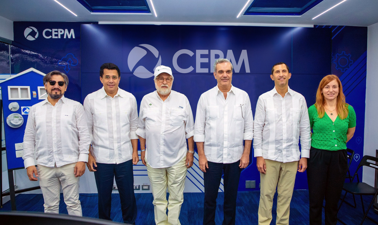 CEPM muestra al Presidente Abinader su Exitoso Modelo de Gestión Energética