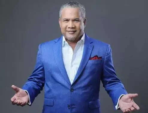 Héctor Acosta "El Torito" anuncia está libre de Cáncer