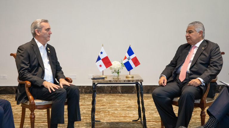 Presidente Abinader y Presidente Electo Mulino fortalecen lazos bilaterales entre República Dominicana y Panamá