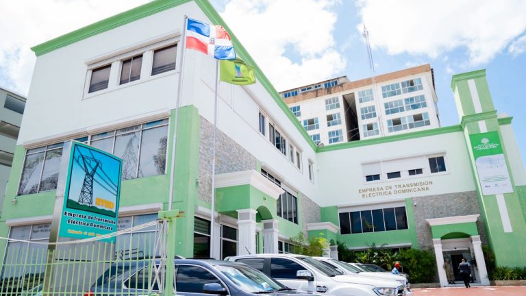 ETED implementa facturación electrónica en cumplimiento con la Ley Núm. 32-23 de República Dominicana