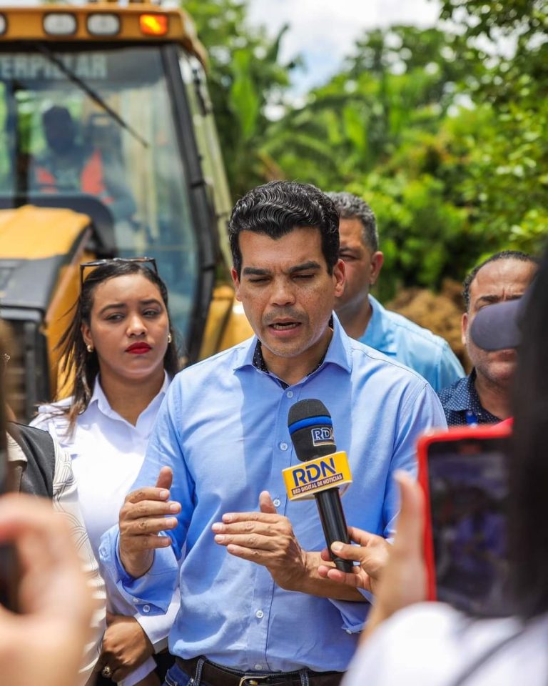 INAPA conforma comisión de veeduría para supervisar construcción de alcantarillado en Tenares