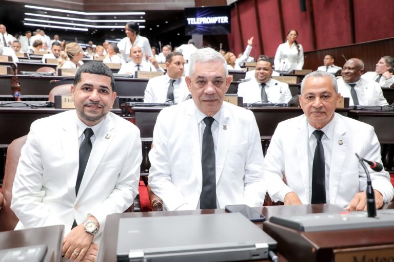 Diputados de DxC y AlPaís Forman Nuevo Bloque Legislativo para Impulsar Reformas y Bienestar Social