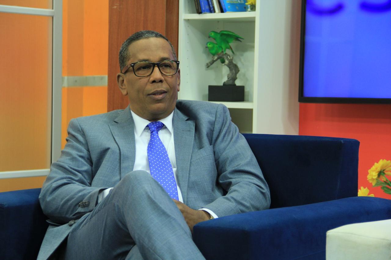 Edgar Augusto Féliz Méndez lidera transformación de los Comedores Económicos del Estado en República Dominicana