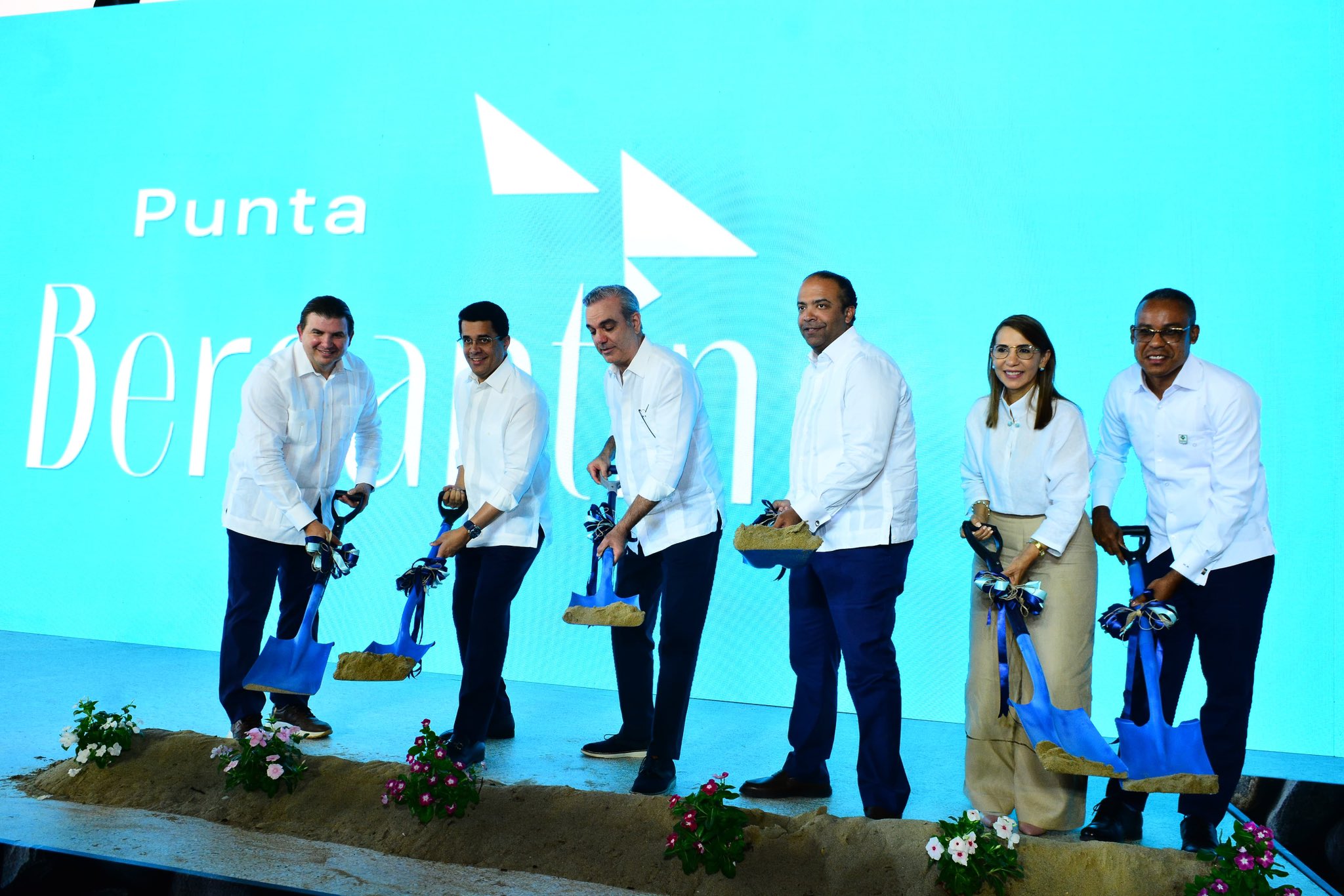 Presidente Luis Abinader Inicia Construcción del Primer Hotel de Lujo en Punta Bergantín, Puerto Plata