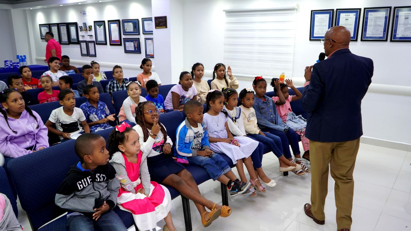 IDOPPRIL Celebra el Verano con una Jornada de Diversión y Aprendizaje para los Hijos de sus Colaboradores