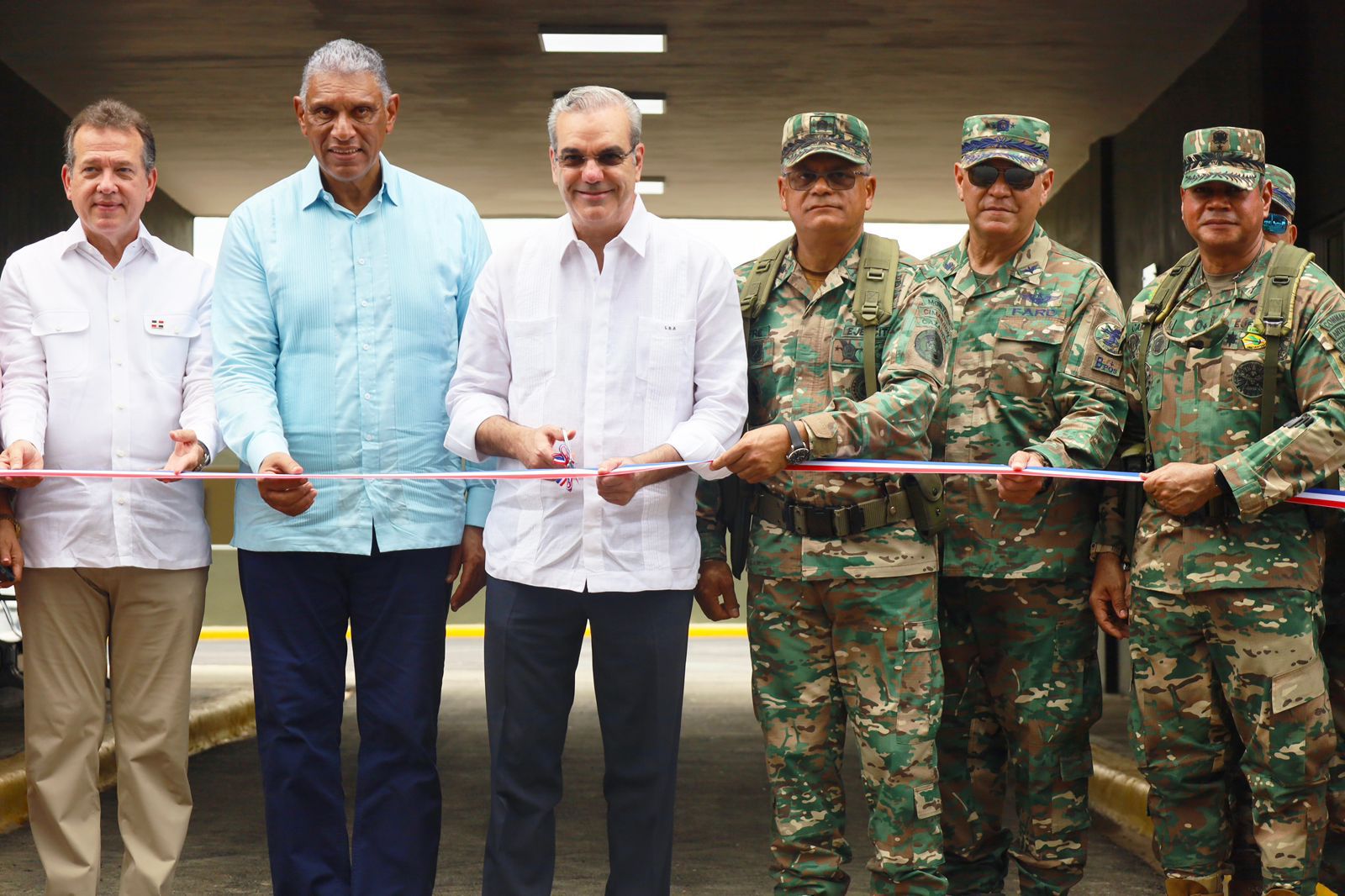 Presidente Abinader encabeza inauguración de importantes obras en el Campamento Militar 16 de Agosto