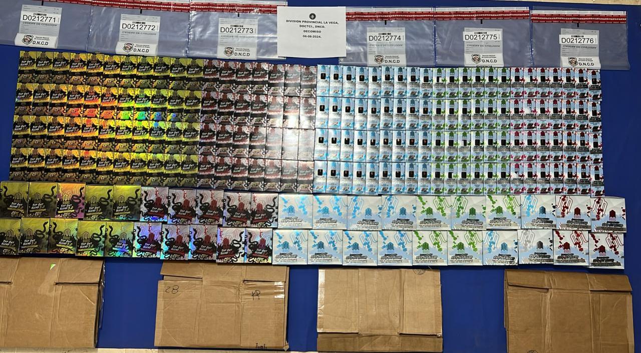 DNCD Incauta 400 Cigarrillos Electrónicos con Presunta Marihuana en La Vega