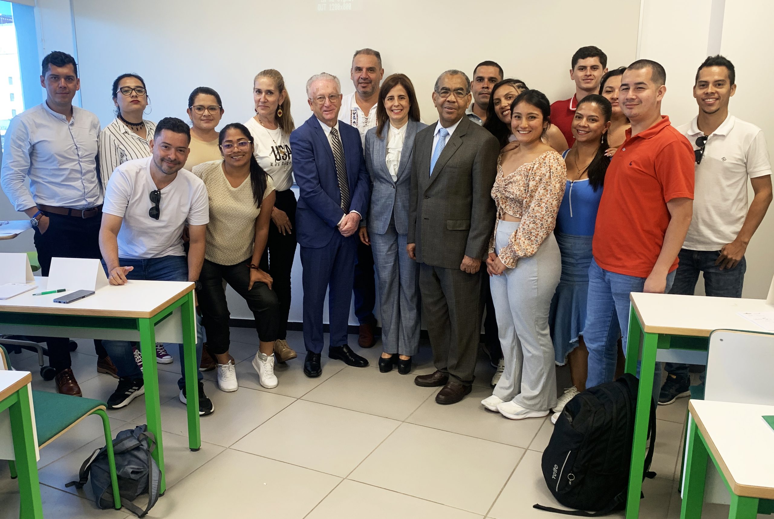 Óscar López Reyes Advierte que Ocupación de Cargos Públicos Es el Mayor Peligro para los Ciudadanos Dominicanos Debido a Imputaciones Infundadas