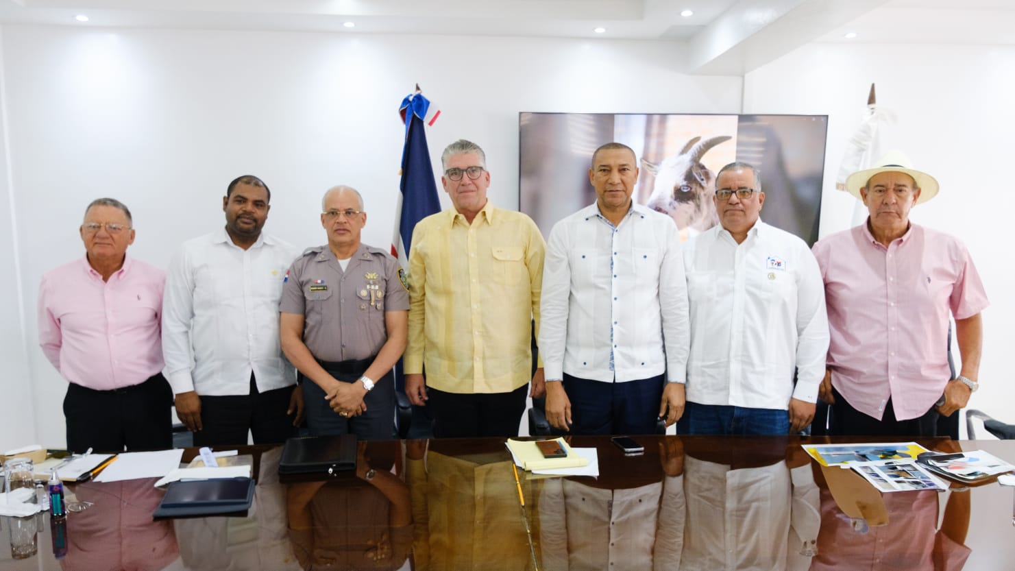 Sector Ganadero Refuerza la Lucha contra el Robo de Ganado en República Dominicana