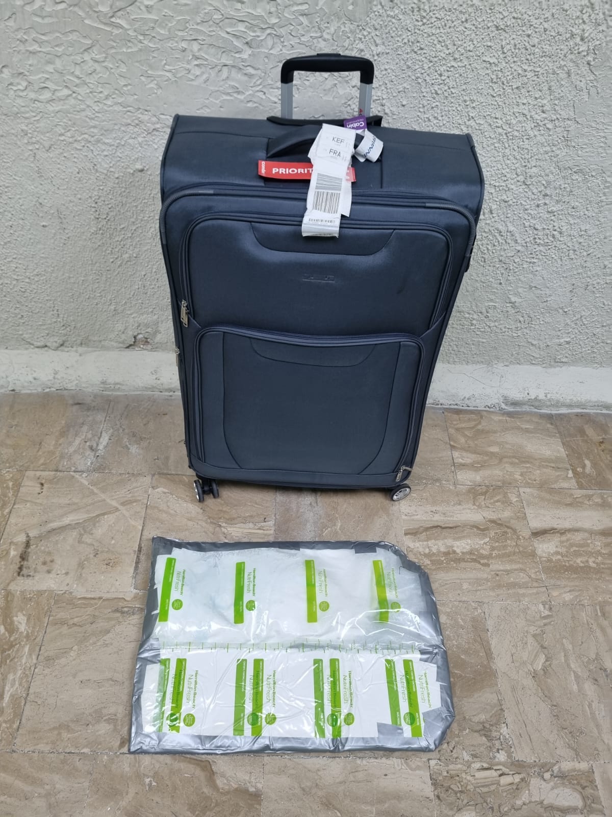 Incautan más de 2 kilos de presunta cocaína en el Aeropuerto Internacional de Punta Cana