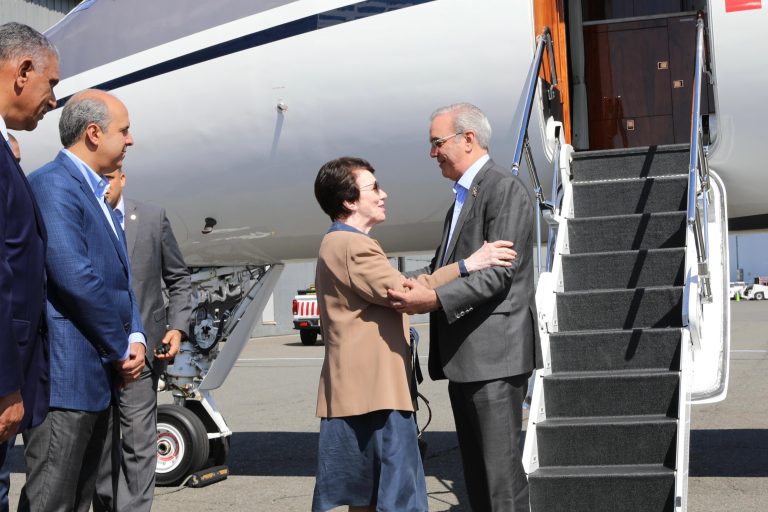 Luis Abinader llega a Nueva York para participar en la 79ª Asamblea General de la ONU y agendar importantes reuniones bilaterales