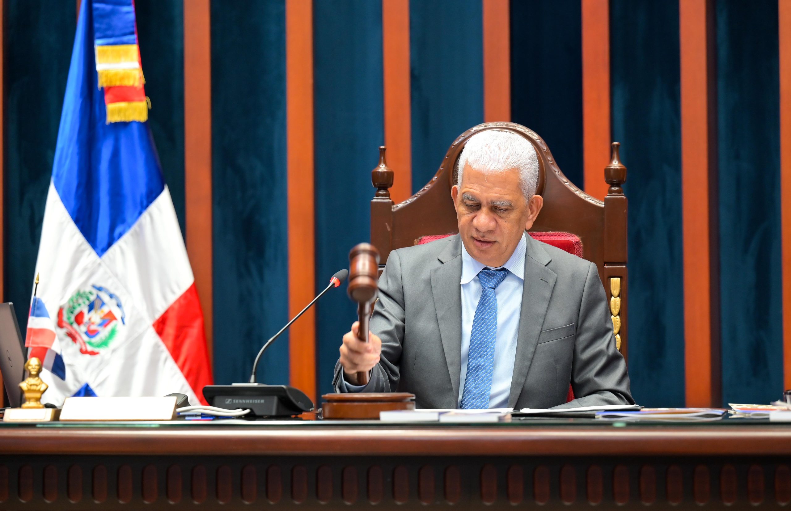 Senado de la República Dominicana Aprueba Importantes Acuerdos y Resoluciones