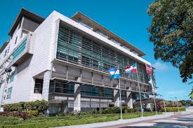 Impactante caso de violencia en La Vega: un hombre envenena y apuñala a su pareja