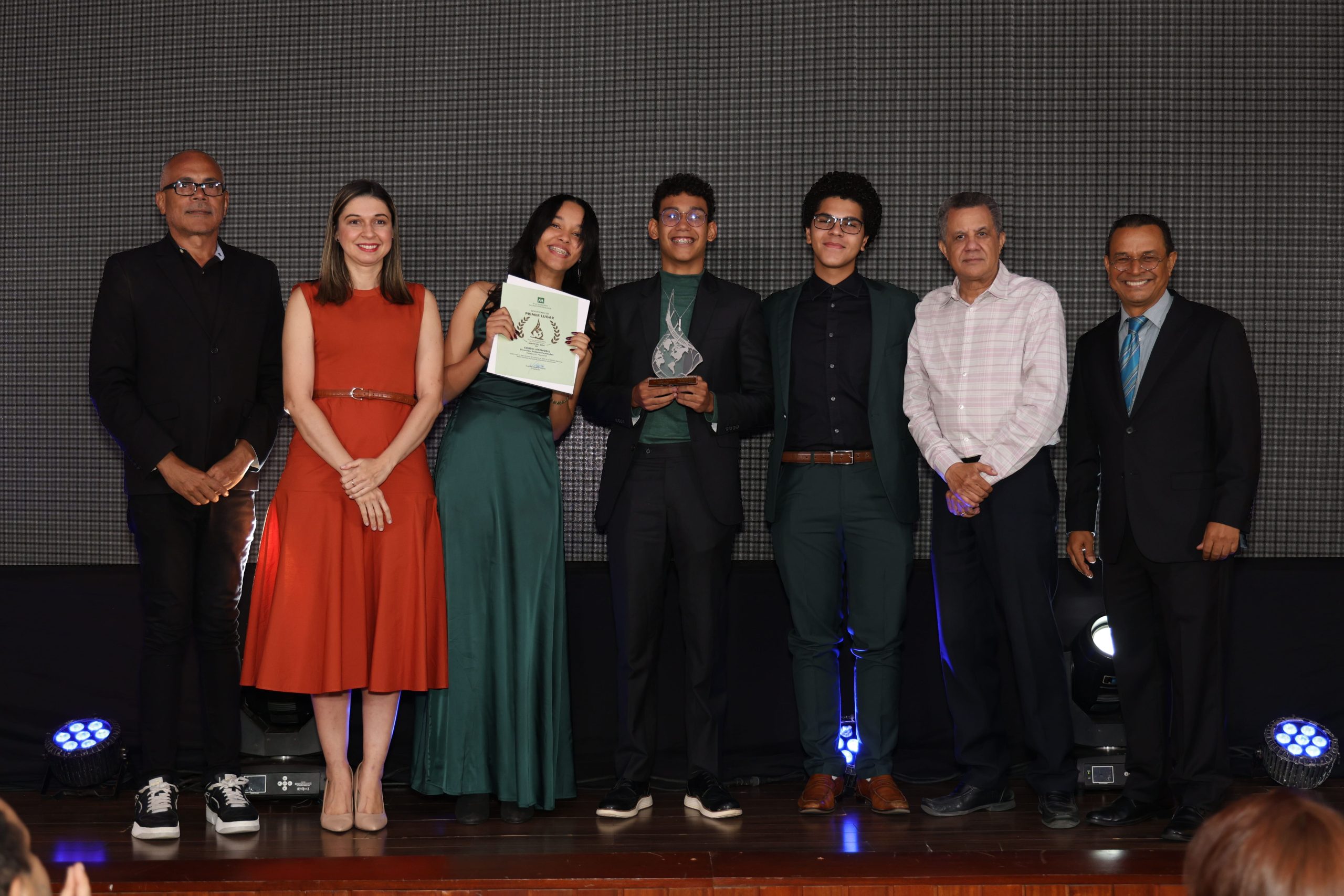 “Hypnosis” e “Inefable valor” obtienen primeros lugares en el Festival Minuto del Agua 2024