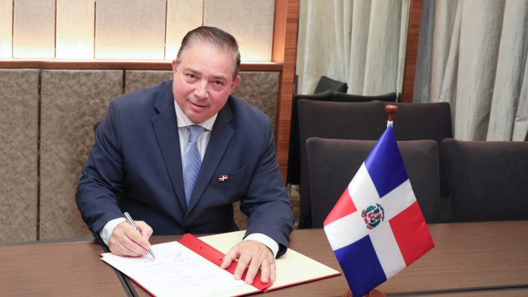 Héctor Porcella Dumas: Pilar en la consolidación de la aviación civil dominicana y acuerdos internacionales