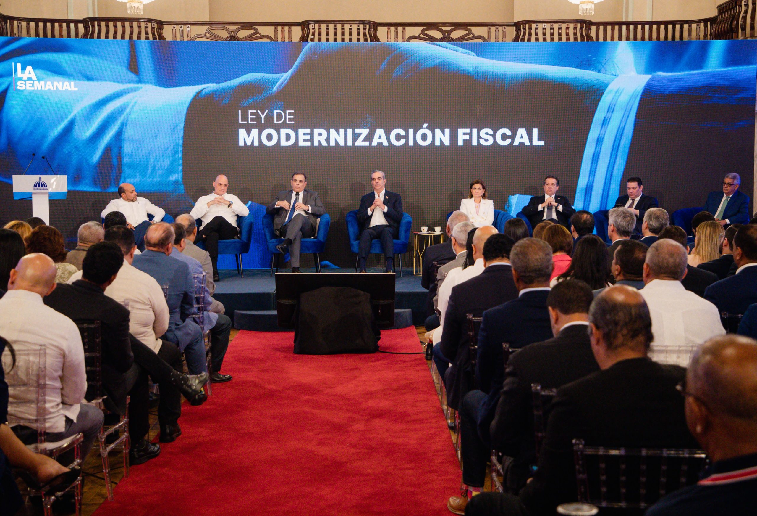 Gobierno Dominicano Presenta Reforma Fiscal "Modernización Fiscal" para Aumentar Recaudación y Promover la Equidad Social