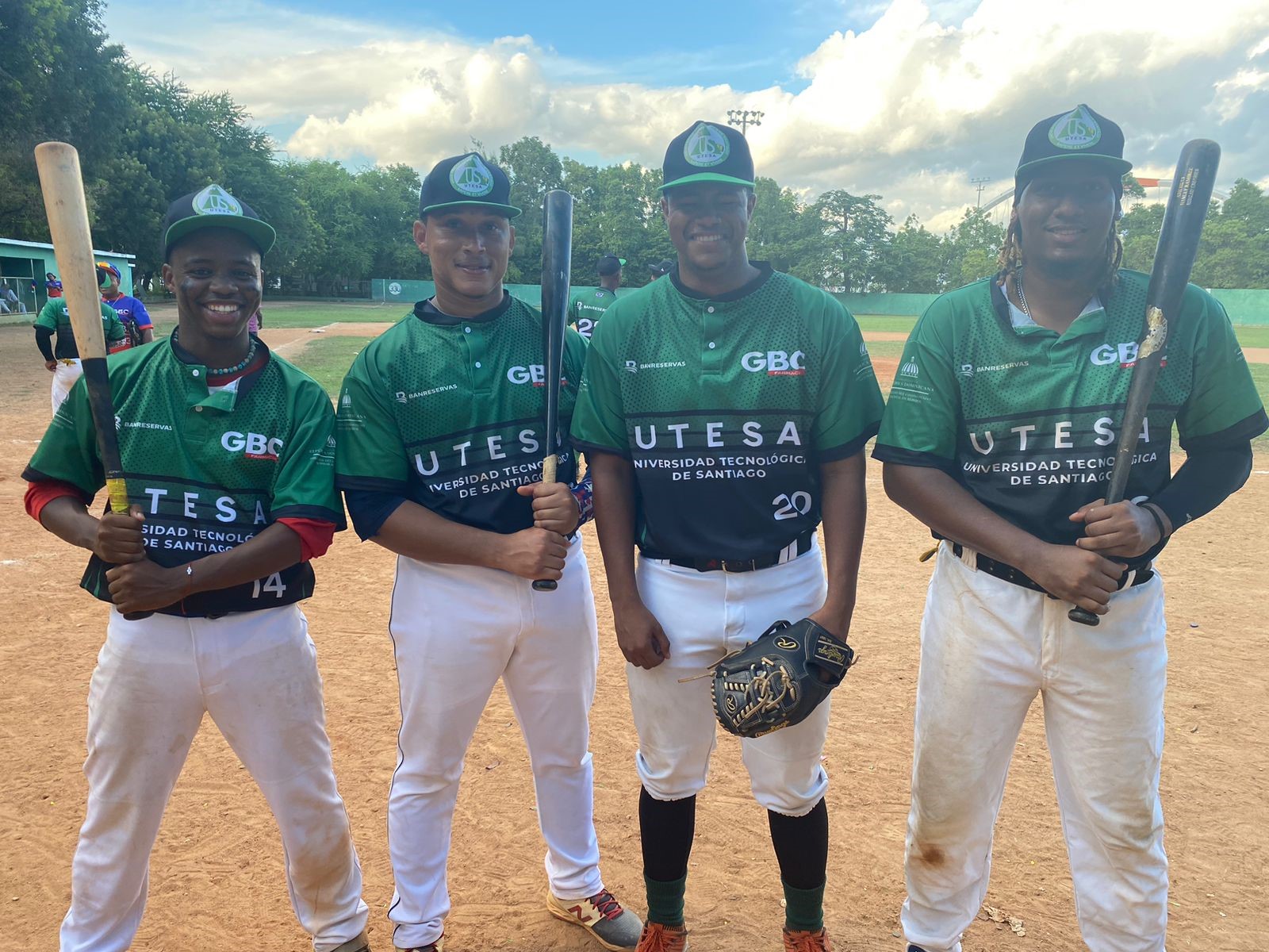 UTESA Destaca en III Torneo Nacional de Béisbol Universitario: Resultados del Fin de Semana