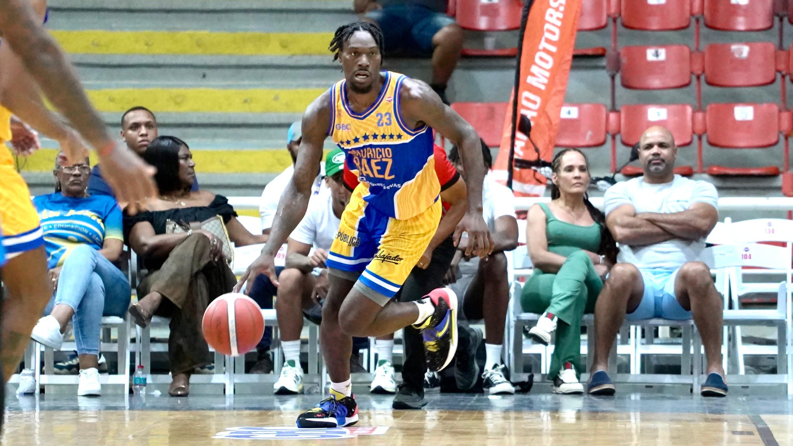 Mauricio Báez Gana Serie Regular en el TBS Distrito 2024