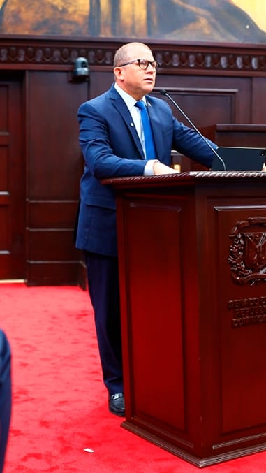 Rafael Castillo Critica la Propuesta de Reforma Constitucional del Presidente Abinader