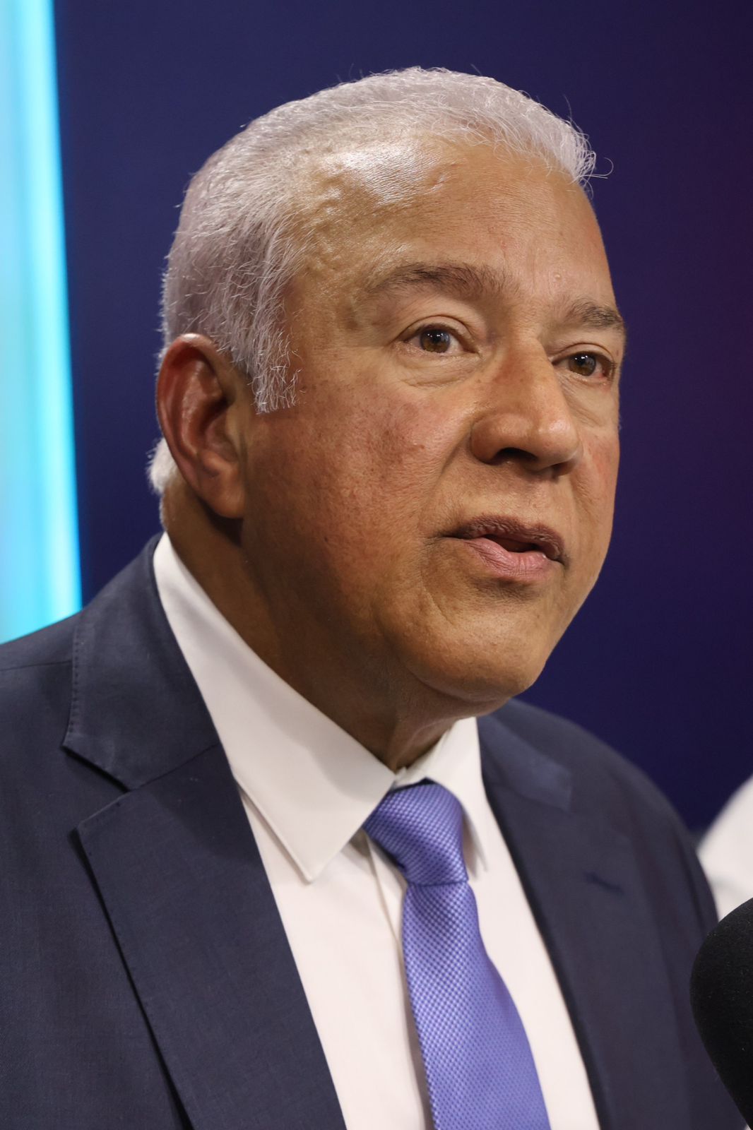 Ministro Andrés Bautista García destaca la importancia de la modernización fiscal a pesar de posibles costos políticos