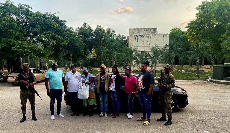 Ejército de República Dominicana Presenta a Dos Nuevos Implicados en Tráfico de Indocumentados ante el Ministerio Público
