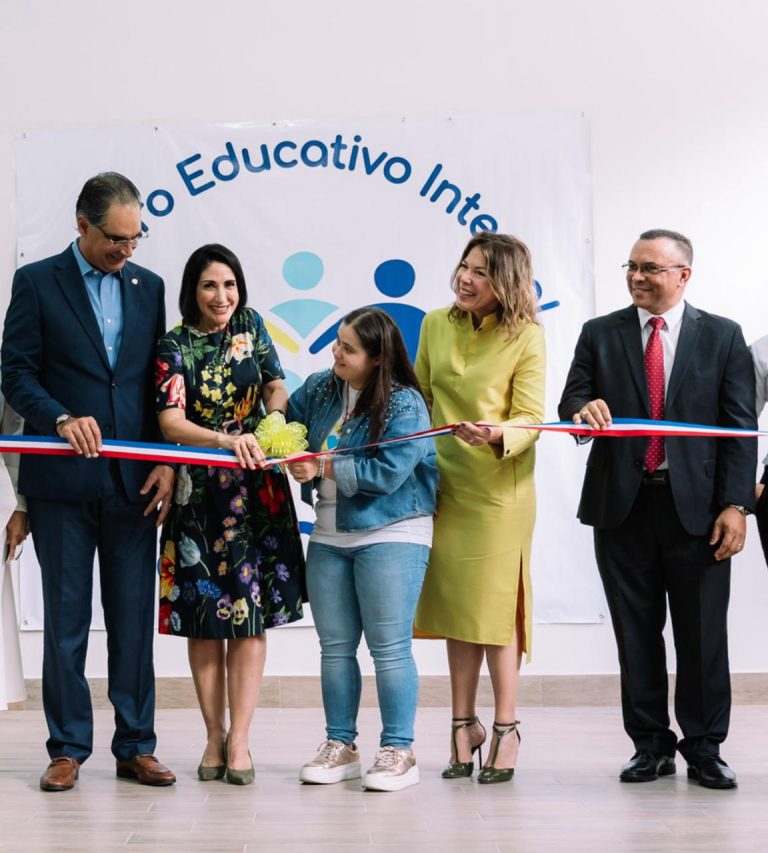 La Iglesia de Jesucristo realiza importante donación al Centro Integral ADOSID para apoyar a personas con síndrome de Down