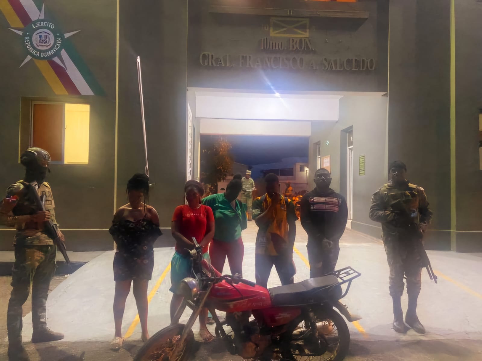 Ejército de República Dominicana Refuerza Operativos contra el Tráfico de Personas en Frontera con Haití