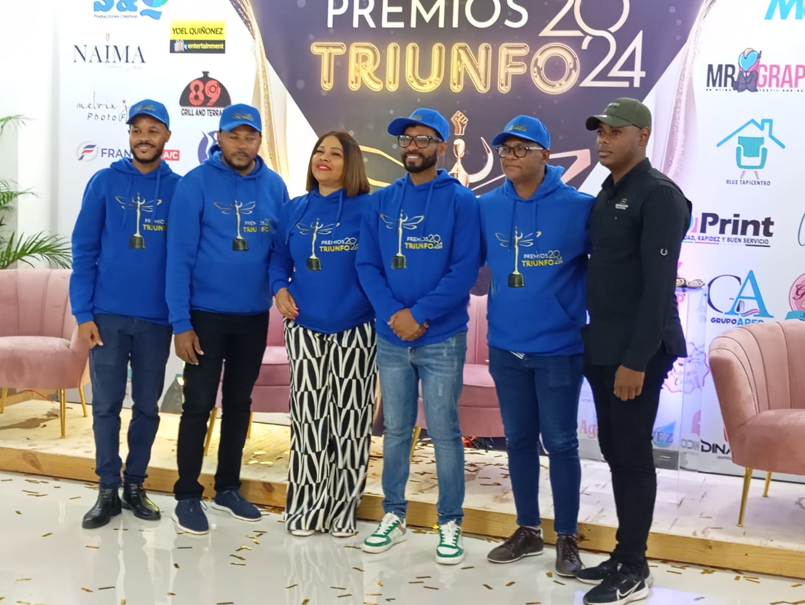 Éxito en la Rueda de Prensa y Entrega de Medallas de Premios Triunfo en Santo Domingo Norte